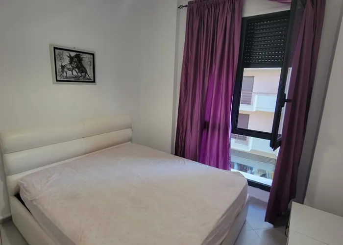 Henri's 2 Appartement *